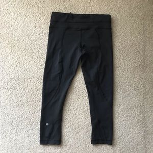Lululemon Inspire Crop